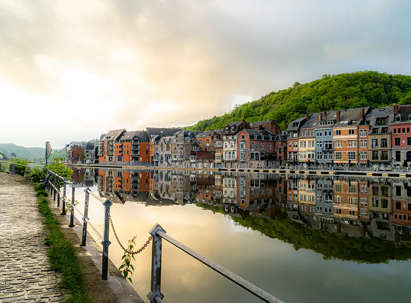 La allée de la Meuse